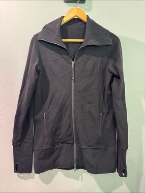 Lululemon define Women's Black Full-Zip Jacket with Sculpted Seams